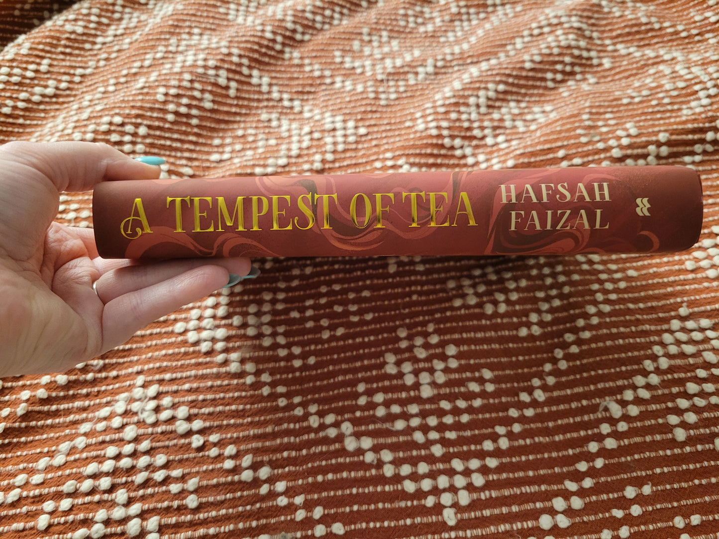 A Tempest of Tea - Hafsah Faizal