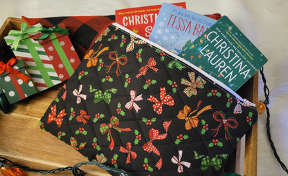 Jolly Little Bows Book Sleeve